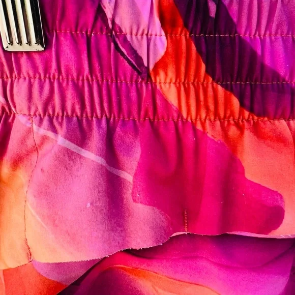 Athleta Printed Mesh Racer Run Shorts Training Running Athletic - Picture 10 of 11